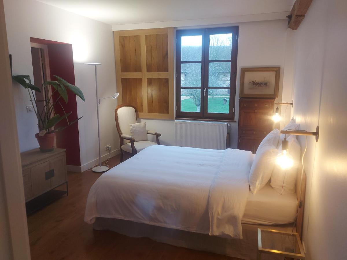 Bed and Breakfast La Ferme Au Colombier Neron Zewnętrze zdjęcie