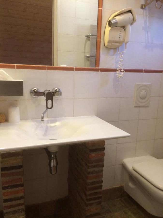 Bed and Breakfast La Ferme Au Colombier Neron Zewnętrze zdjęcie
