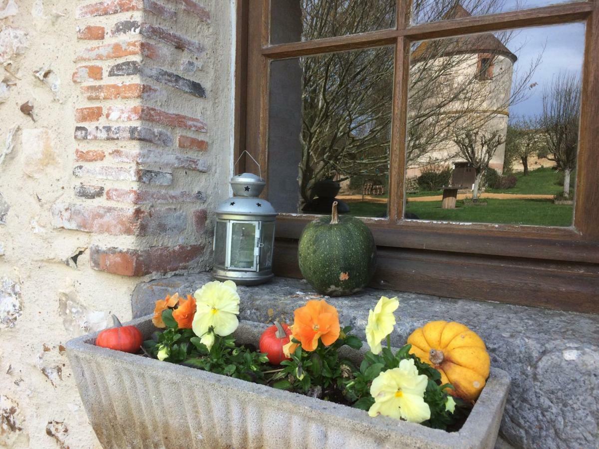 Bed and Breakfast La Ferme Au Colombier Neron Zewnętrze zdjęcie
